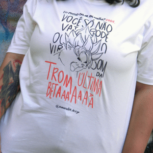 camiseta gatinho pastor